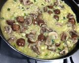 Foto del paso 6 de la receta: Risotto de hongos (setas)