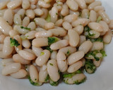 Foto del paso 1 de la receta: Ensalada tibia, brócoli, caballa, alubias