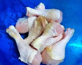 Foto del paso 3 de la receta: Muslos de pollo al curry madrás con azafrán infusionado