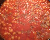 Foto del paso 4 de la receta: Garbanzos sofritos con chorizo y tomate
