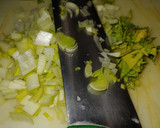 Foto del paso 2 de la receta: Tronquitos de calabacín rellenos de pollo y verduras