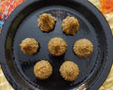 सूजी मावा मोदक (suji mawa modak recipe in Hindi) रेसिपी चरण 4 फोटो