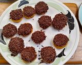 Foto langkah ke 5 dari resep Sate Donat Tape Pisang Gluten Free.