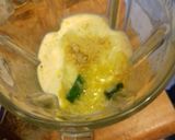 Foto del paso 5 de la receta: Crema de semilla de calabacitas y epazote