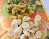Foto del paso 2 de la receta: Ensalada deliciosa con Mix de Frutas!