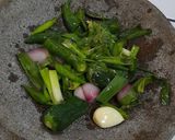 Foto langkah ke 5 dari resep Sambal Ijo a la Mamah.