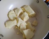A picture of step 1 of Mawa samosa.