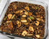 Foto langkah ke 4 dari resep 17. Chilli Oil untuk Dimsum.