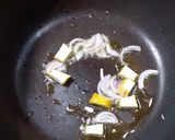 A picture of step 2 of Chicken Pad Thai.