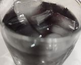 Foto langkah ke 5 dari resep Es Jelly Telang.