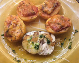 Foto del paso 6 de la receta: Merluza con salsa verde y patatas pizza