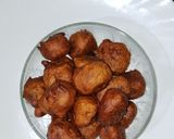 A picture of step 5 of Nutella Banana Gulgula.