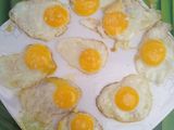 Huevos de codorniz a la plancha