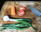 A picture of step 5 of Spicy Udon Noodles Spring Rolls (with Rice Paper).