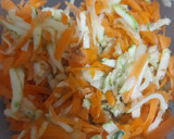 Foto del paso 1 de la receta: Tortilla de zapallito y zanahoria