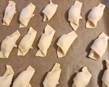 Velemi gesztenyés kifli🌰🥐 recept fázis 3 fotója