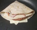 Foto del paso 6 de la receta Wrap de hamburguesa, bacon y queso roquefort