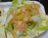 Foto del paso 4 de la receta: Sándwich🥪de pollo🍗y vegetales frescos🥙🌯🥗