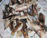 รูปขั้นตอนการทำที่ 3 ของ ยำขนมจีน ปลาทู หมูยอ กุ้งสุก