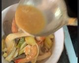 Gambar langkah 4 resipi Fusilli Tom Yum Goong.