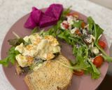A picture of step 4 of Egg salad sandwich.