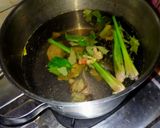 Foto langkah ke 1 dari resep Soto Lamongan tabur serbuk koya.