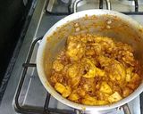 A picture of step 3 of Aloo chicken 🐓.