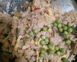 รูปขั้นตอนการทำที่ 2 ของ ข้าวผัดน้ำพริกกะปิ