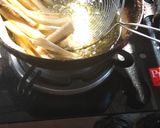 A picture of step 3 of Banana fries.