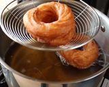 A picture of step 12 of French Cruller Donuts.