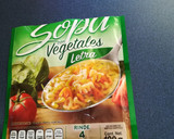 Foto del paso 1 de la receta: Sopa muy sencilla de pasta con verduras y huevo