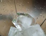 A picture of step 2 of Mint margrita.