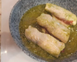 Foto del paso 6 de la receta: Rollitos de pollo con pesto de avellanas sobre cama de patatas