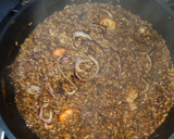 Foto del paso 5 de la receta: Tartera de arroz seco con gambas rojas