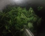 A picture of step 2 of Paneer mint stir fry.
