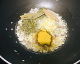 A picture of step 3 of Fish fillet curry.