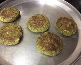 A picture of step 5 of Hara Bhara veg kabab (tuver, peas & spinach).