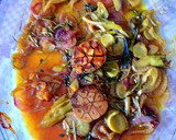 Foto del paso 7 de la receta: Ensalada de pimientos asados en salsa invertida del mismo asado