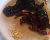 Foto del paso 4 de la receta: Empanadas de mole amarillo