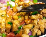 A picture of step 4 of Chicken Manchurian.