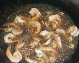 Foto langkah ke 1 dari resep Seafood saus padang.