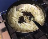 Foto del paso 5 de la receta: Filet empanado con cebolla caramelizada