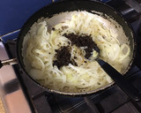 Foto del paso 5 de la receta: Filet empanado con cebolla caramelizada