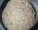 A picture of step 3 of Dambun shinkafa with cabbage.