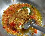 A picture of step 3 of Masala Bhindi.