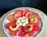 Foto del paso 6 de la receta: Ensalada de tomate azul, gambones y Mozzarella