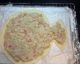Foto del paso 4 de la receta: Empanada de merluza con gambas