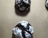 Foto langkah ke 6 dari resep 54. Brownie Crinkle Cookies.