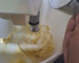 A picture of step 2 of A quick and easy cake to bake.