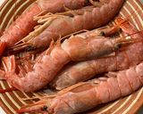 Foto del paso 1 de la receta: Gambas cocidas, para una tapa